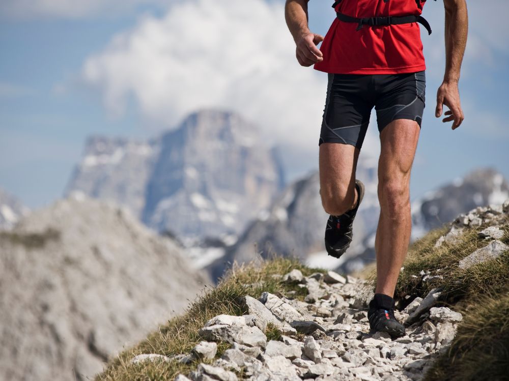 fhinix_Domina las Cumbres Consejos para Brillar en Carreras de Trail Running 